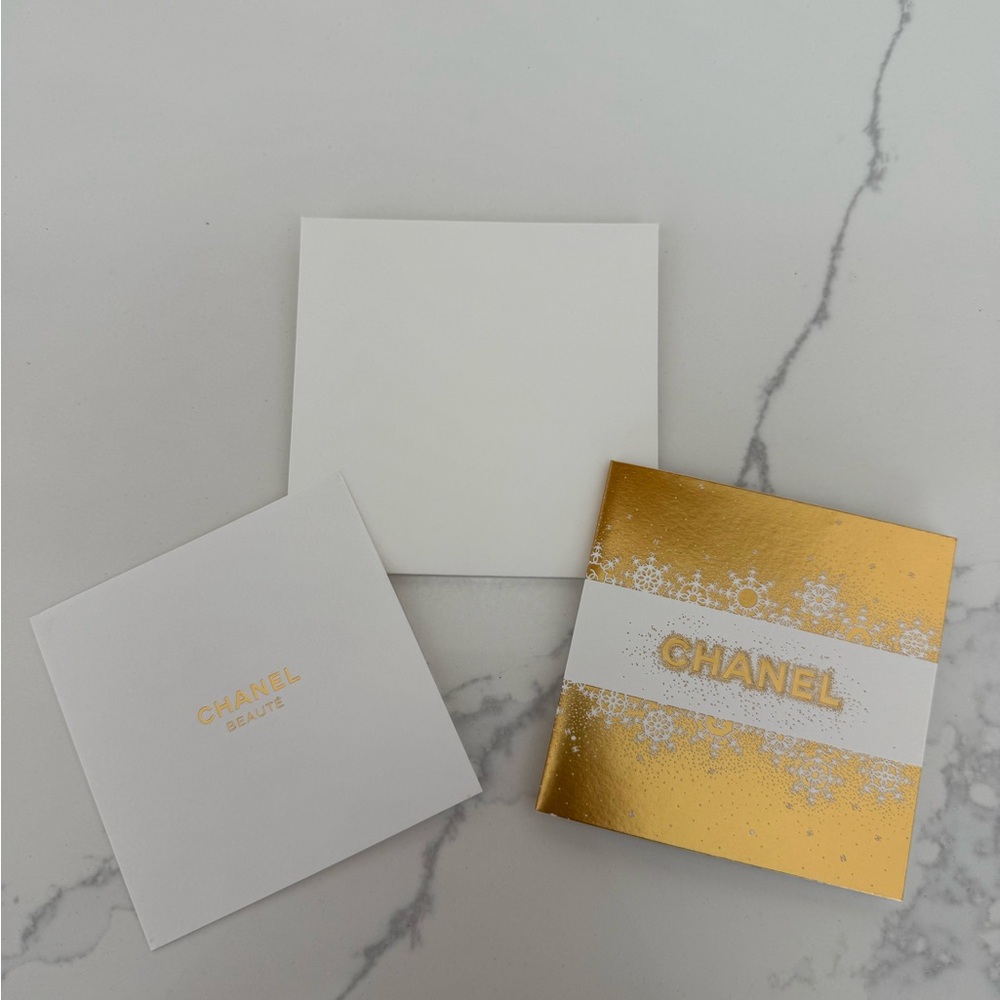 CHANEL Gold and White Holiday Card ❄️⭐️